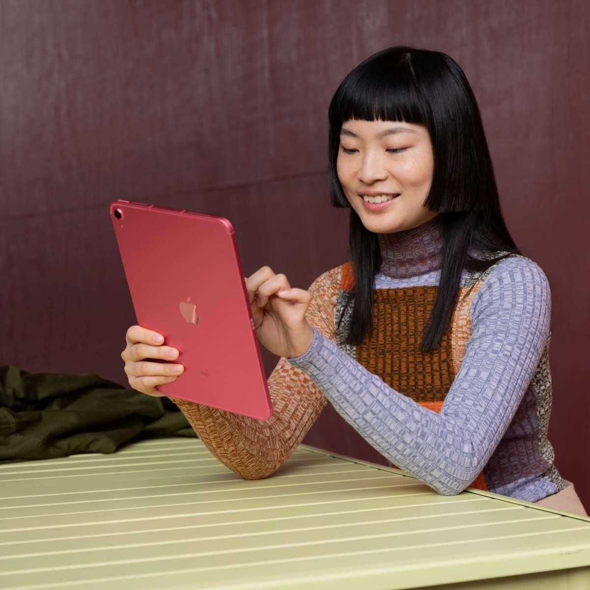 326292B_6.jpg Apple iPad (10.Gen) Wi-Fi 64GB pink (B-Artikel)