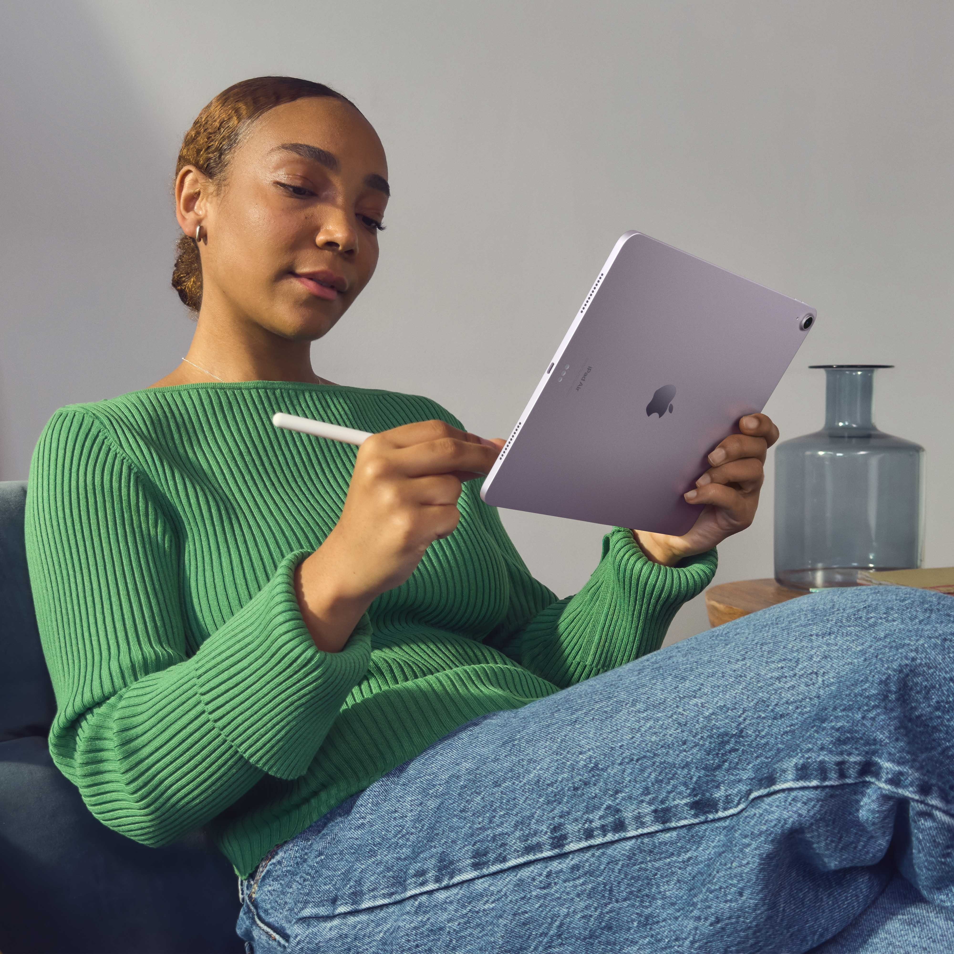 324248C_5.jpg Apple iPad Air 11 Wi-Fi 128GB blau (6.Gen) (C-Artikel)